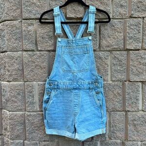 BDG UO short overalls